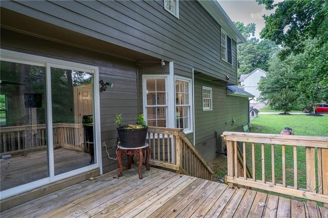 4121 Willow Walk SW, Lilburn, GA 30047