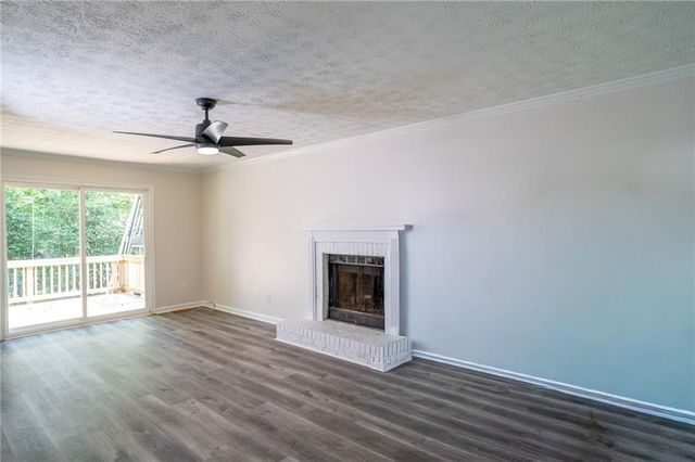 4121 Willow Walk SW, Lilburn, GA 30047