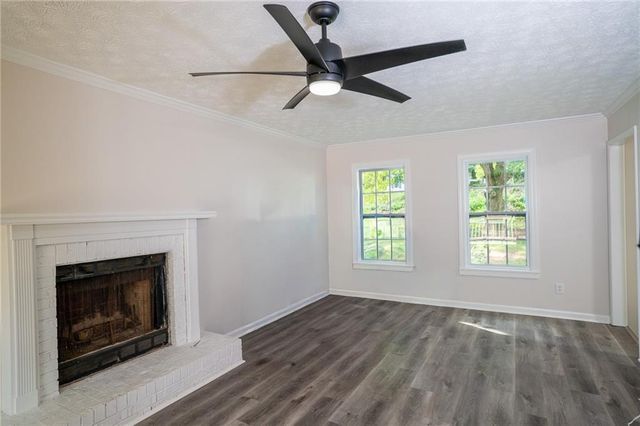 4121 Willow Walk SW, Lilburn, GA 30047
