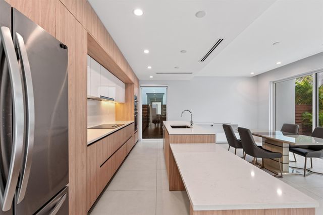 605 SW 12th Street, Fort Lauderdale, FL 33315