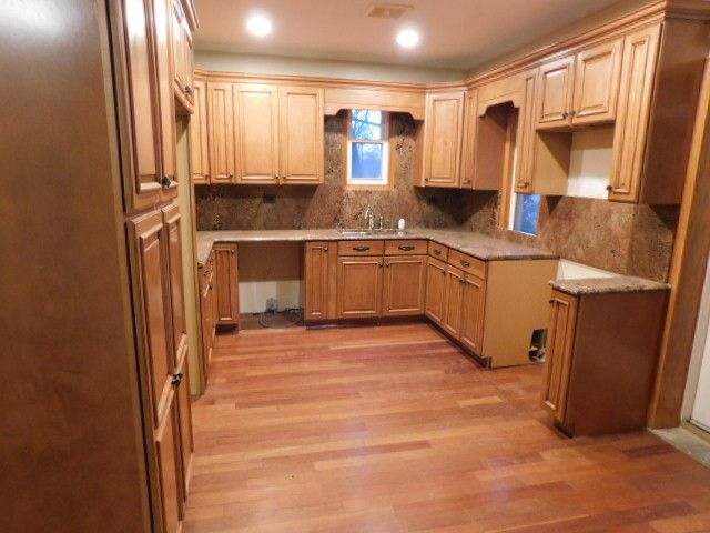 432 S Michigan Avenue, Villa Park, IL 60181