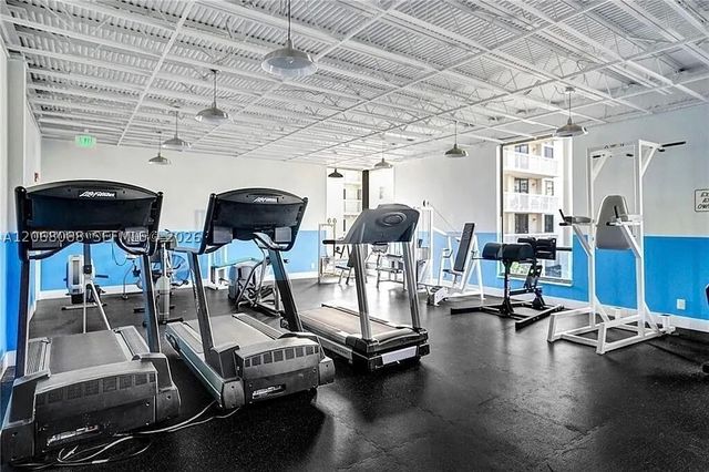 1600 S Ocean Dr 14F, Hollywood, FL 33019