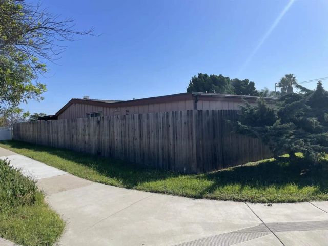 3395 Lockwood Drive, San Diego, CA 92123