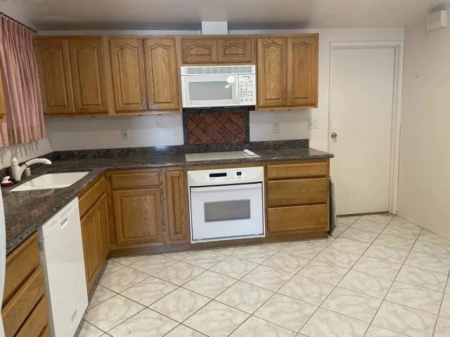 3395 Lockwood Drive, San Diego, CA 92123