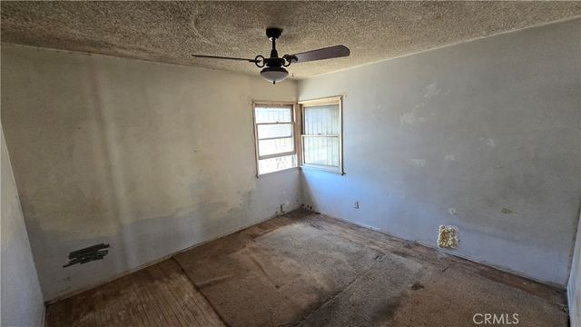 1605 E Orchard, Compton, CA 90221