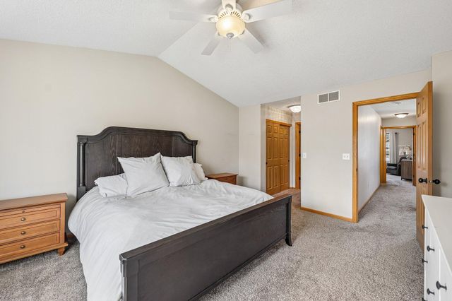 16369 Javari Court, Lakeville, MN 55044