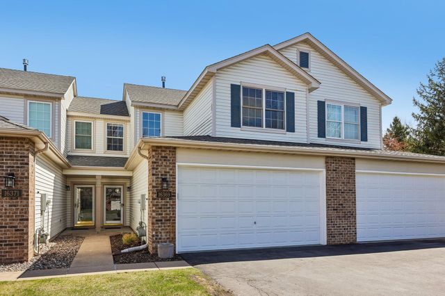 16369 Javari Court, Lakeville, MN 55044