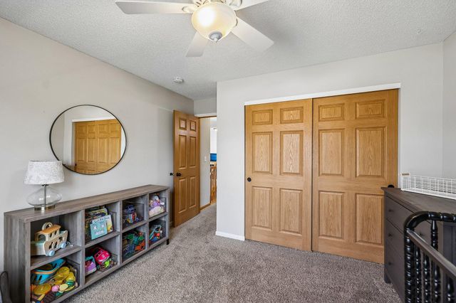 16369 Javari Court, Lakeville, MN 55044