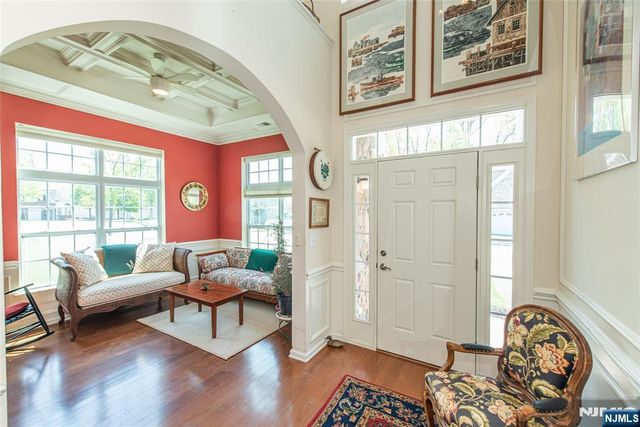 2 Harrison Way, Mount Arlington Boro, NJ 07856