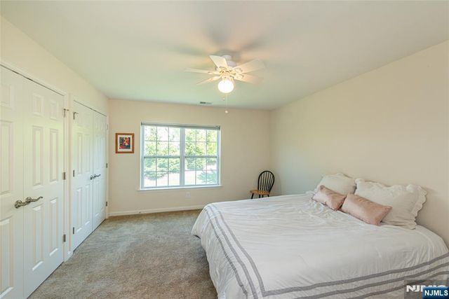 2 Harrison Way, Mount Arlington Boro, NJ 07856