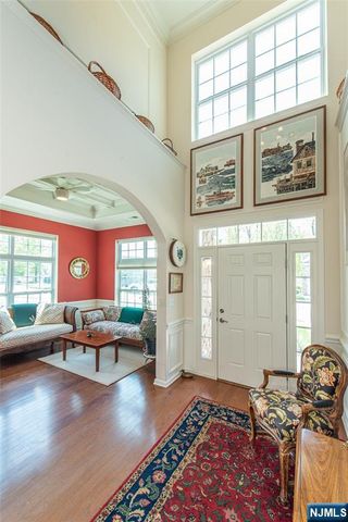 2 Harrison Way, Mount Arlington Boro, NJ 07856