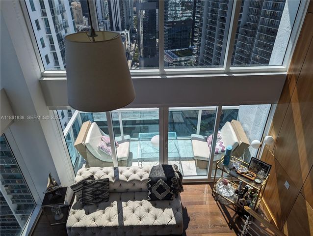 41 SE 5th Street 2302, Miami, FL 33131