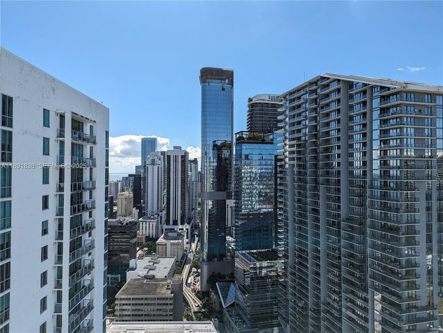 41 SE 5th Street 2302, Miami, FL 33131