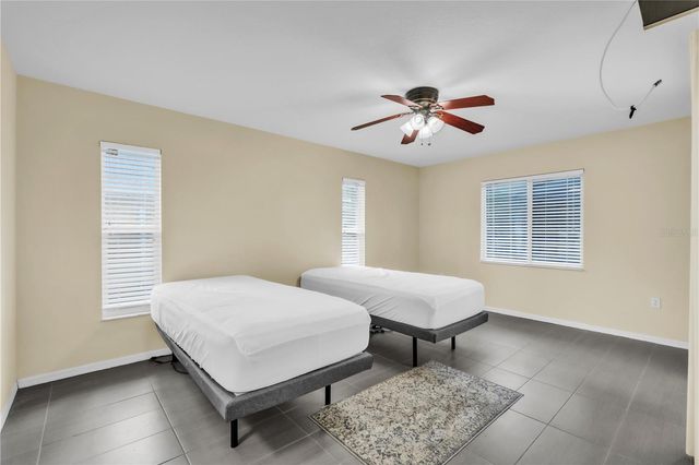 2114 49TH AVENUE E, Bradenton, FL 34203