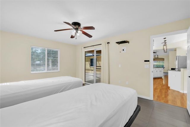 2114 49TH AVENUE E, Bradenton, FL 34203