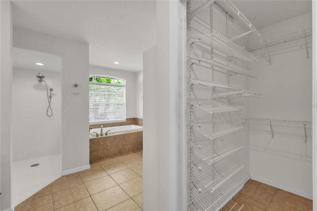 2114 49TH AVENUE E, Bradenton, FL 34203