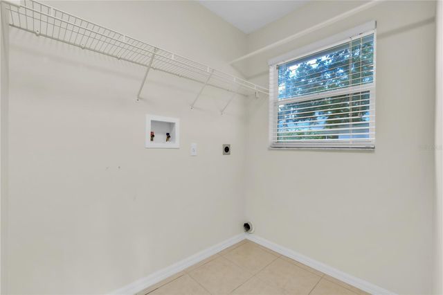 2114 49TH AVENUE E, Bradenton, FL 34203