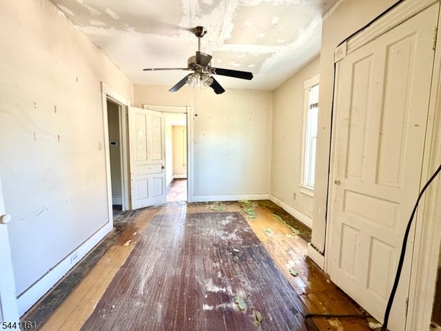 242 Filmore St, Phillipsburg Town, NJ 08865