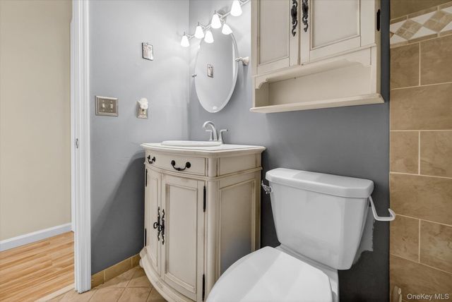 276 Temple Hill Road 1515, New Windsor, NY 12553