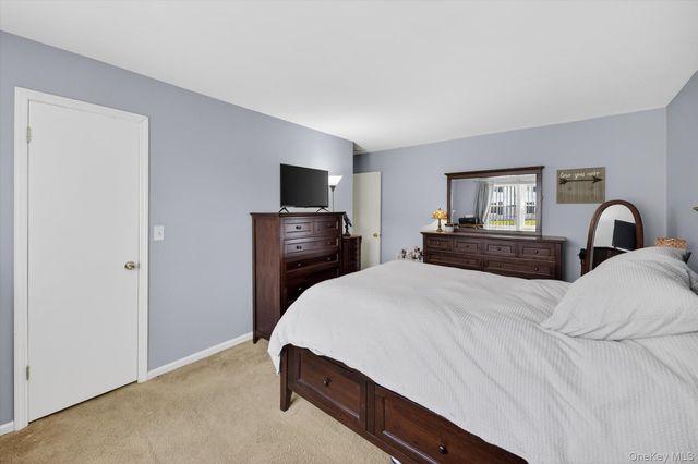 276 Temple Hill Road 1515, New Windsor, NY 12553