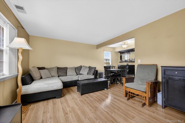 276 Temple Hill Road 1515, New Windsor, NY 12553