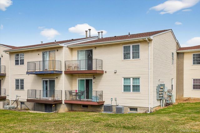 276 Temple Hill Road 1515, New Windsor, NY 12553