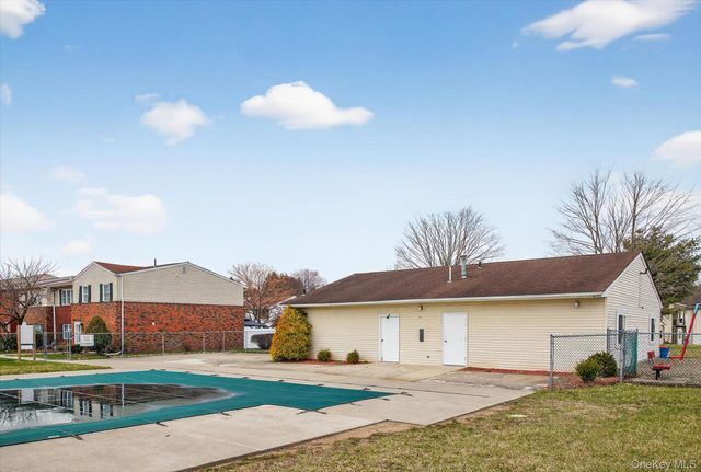 276 Temple Hill Road 1515, New Windsor, NY 12553