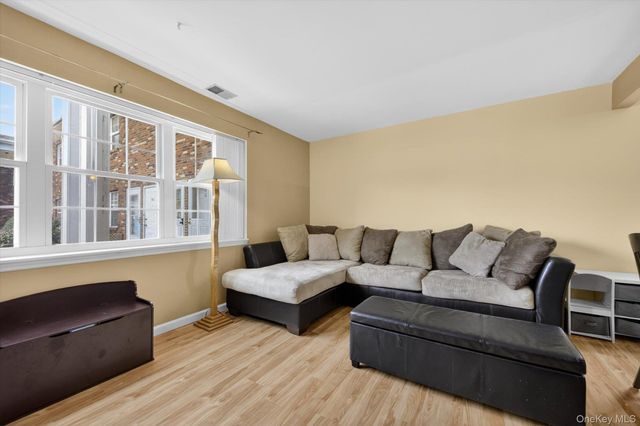 276 Temple Hill Road 1515, New Windsor, NY 12553