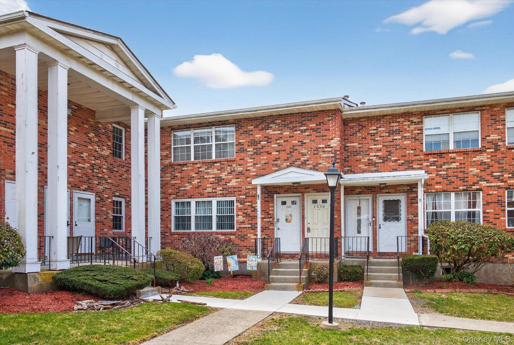 276 Temple Hill Road 1515, New Windsor, NY 12553