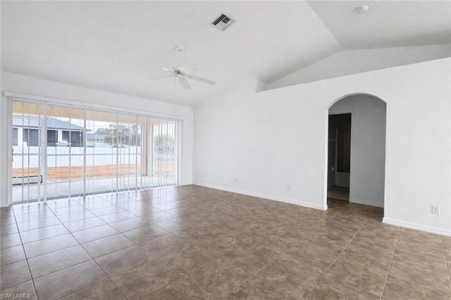 3215 13th ST SW, Lehigh Acres, FL 33976