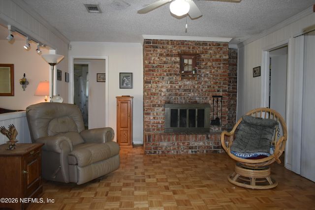 579 TARA FARMS Drive, Middleburg, FL 32068