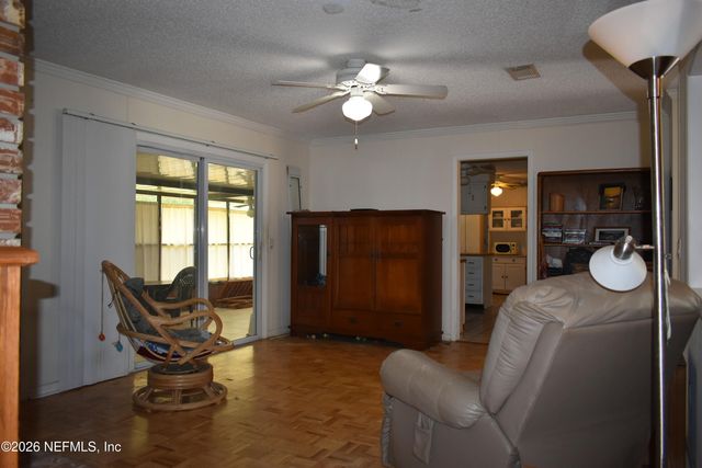 579 TARA FARMS Drive, Middleburg, FL 32068