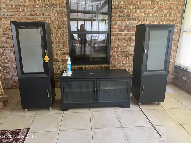 579 TARA FARMS Drive, Middleburg, FL 32068