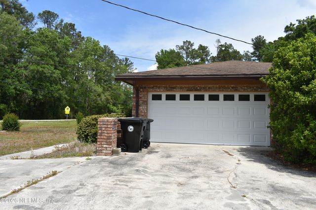 579 TARA FARMS Drive, Middleburg, FL 32068