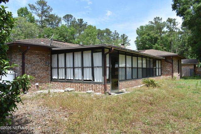 579 TARA FARMS Drive, Middleburg, FL 32068