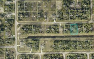 1226 Howell ST E, Lehigh Acres, FL 33974