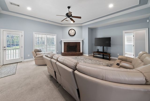 67 W West Straight Street, Waverly Hall, GA 31831