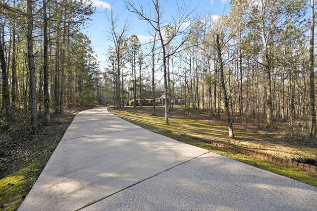 67 W West Straight Street, Waverly Hall, GA 31831