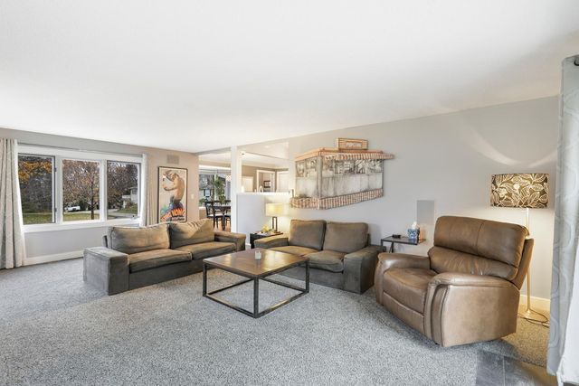 1334 3rd Avenue, Anoka, MN 55303