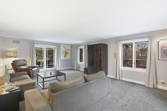 1334 3rd Avenue, Anoka, MN 55303