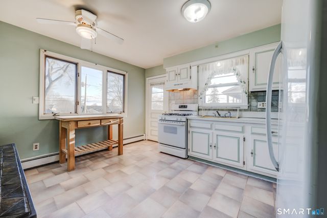 17 Hazel Street, Fairfield, CT 06825