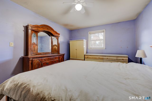 17 Hazel Street, Fairfield, CT 06825