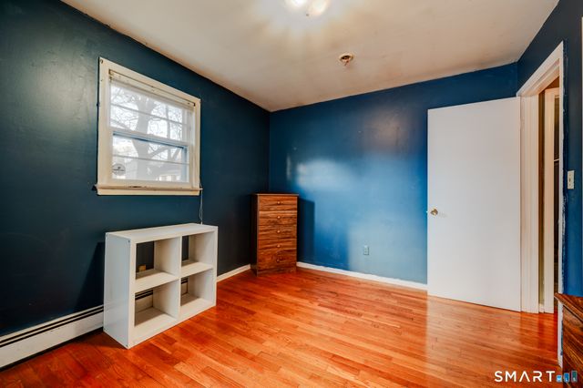 17 Hazel Street, Fairfield, CT 06825