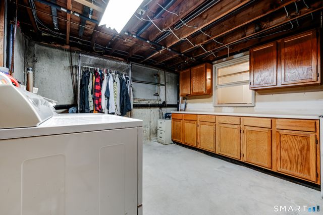 17 Hazel Street, Fairfield, CT 06825