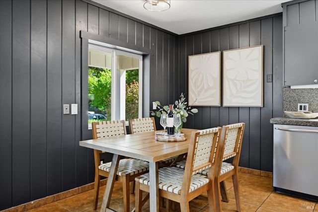 15 Ward St, Healdsburg, CA 95448