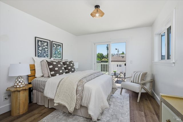 15 Ward St, Healdsburg, CA 95448