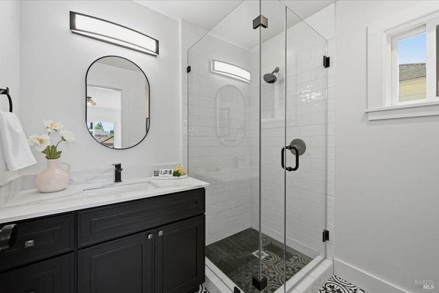 15 Ward St, Healdsburg, CA 95448