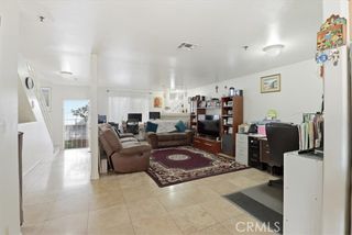 9146 Tobias Avenue 4, Panorama City (los Angeles), CA 91402