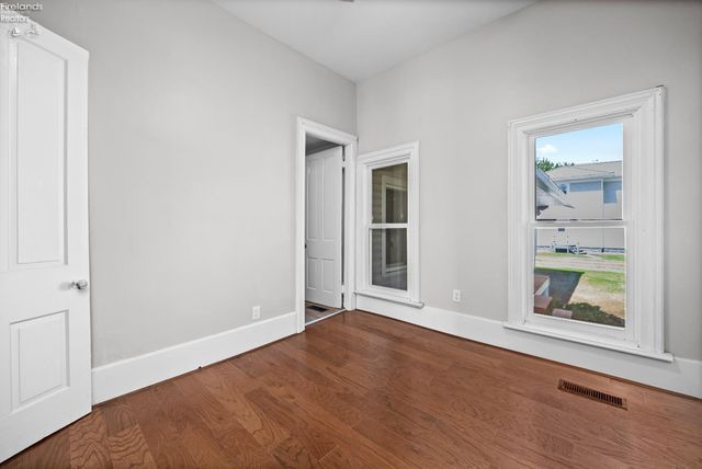 30 Seneca Street, Attica, OH 44807