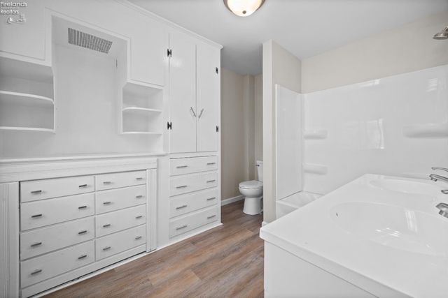 30 Seneca Street, Attica, OH 44807